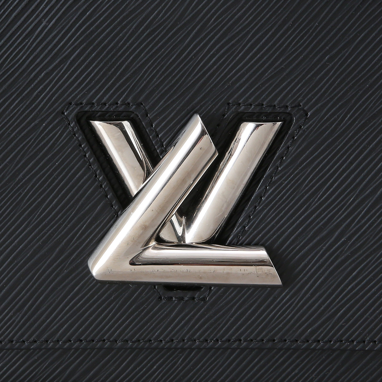 LOUIS VUITTON(USED)루이비통 M50282 에삐 트위스트 MM